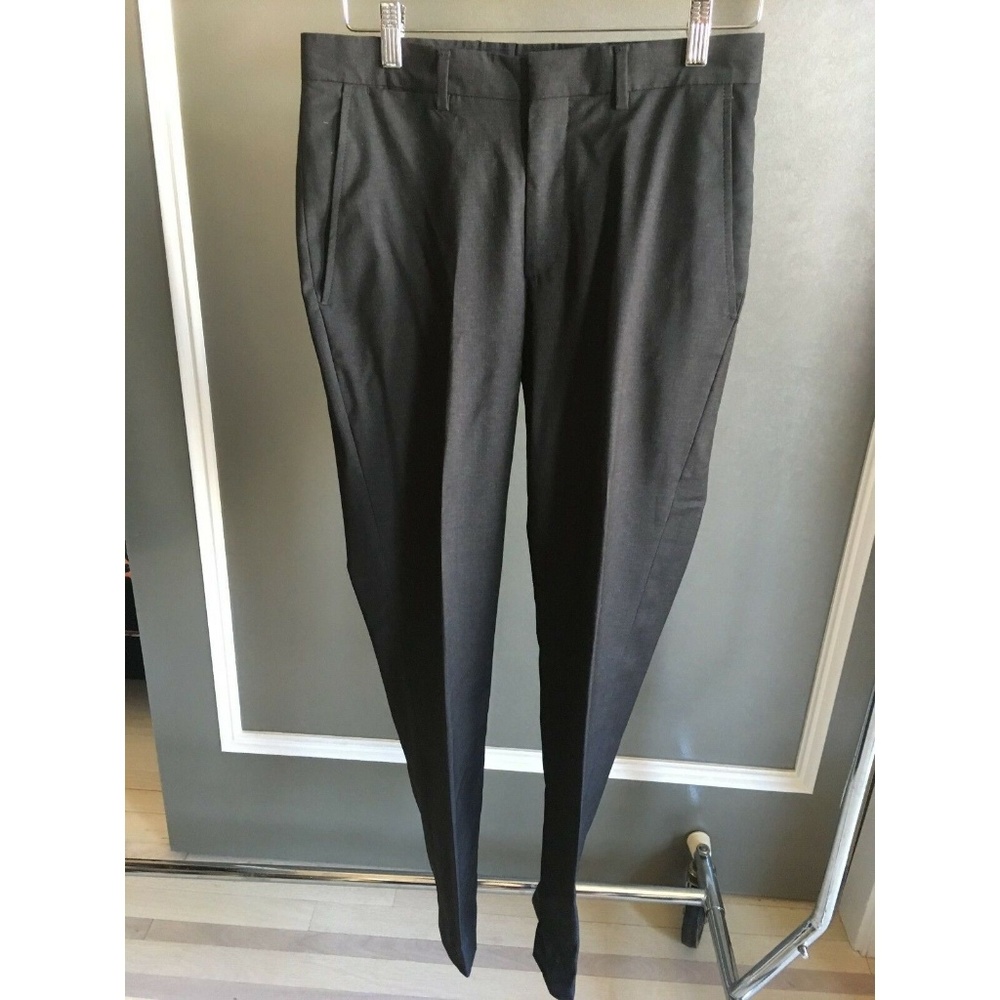 BARNEY'S NEW YORK GREY  GABARDINE MEN TROUSERS.